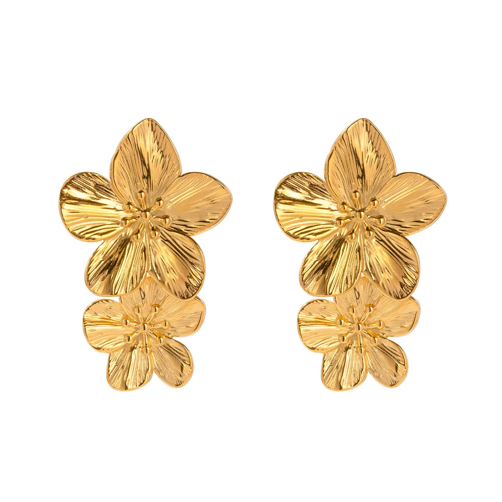 Brinco em Ouro 18k Flor Dupla Elegante