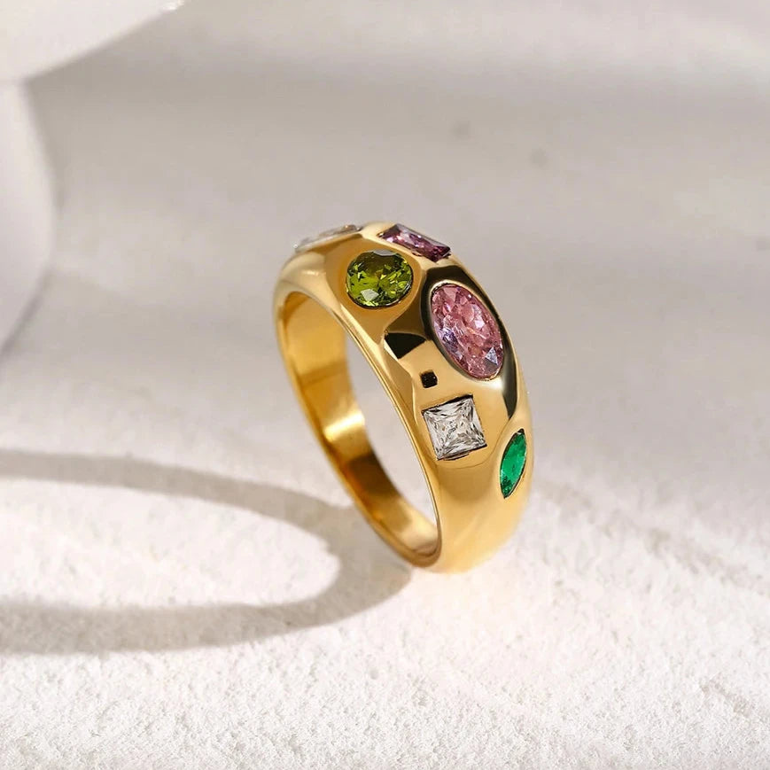 Anel Cravejado Zirconias Minimalista