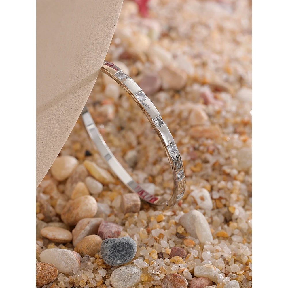 Bracelete Cravejado Zircônia Minimalista