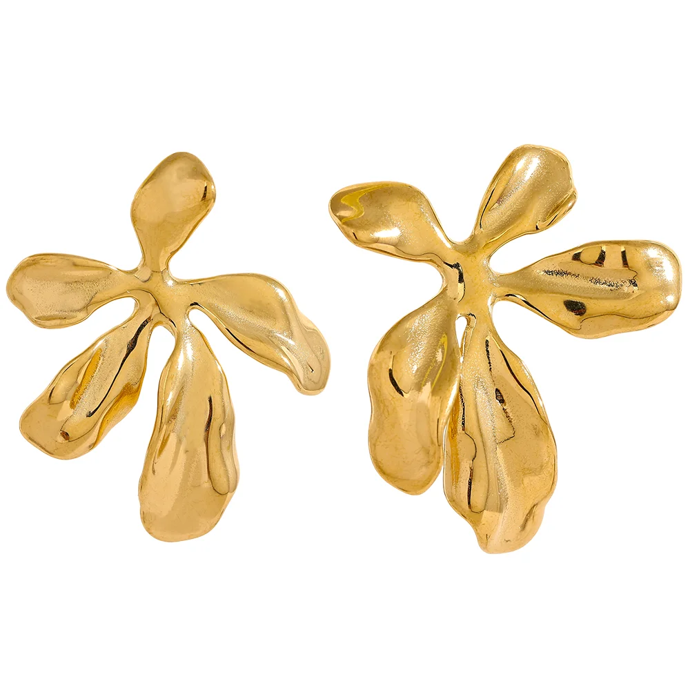 Brinco em Ouro 18k Flor Orgânica Assimétrica