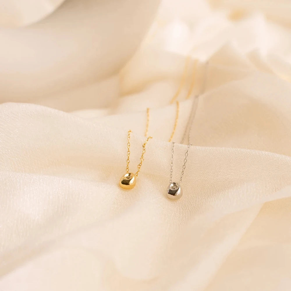Colar Pendente Minimalista Gota D'água