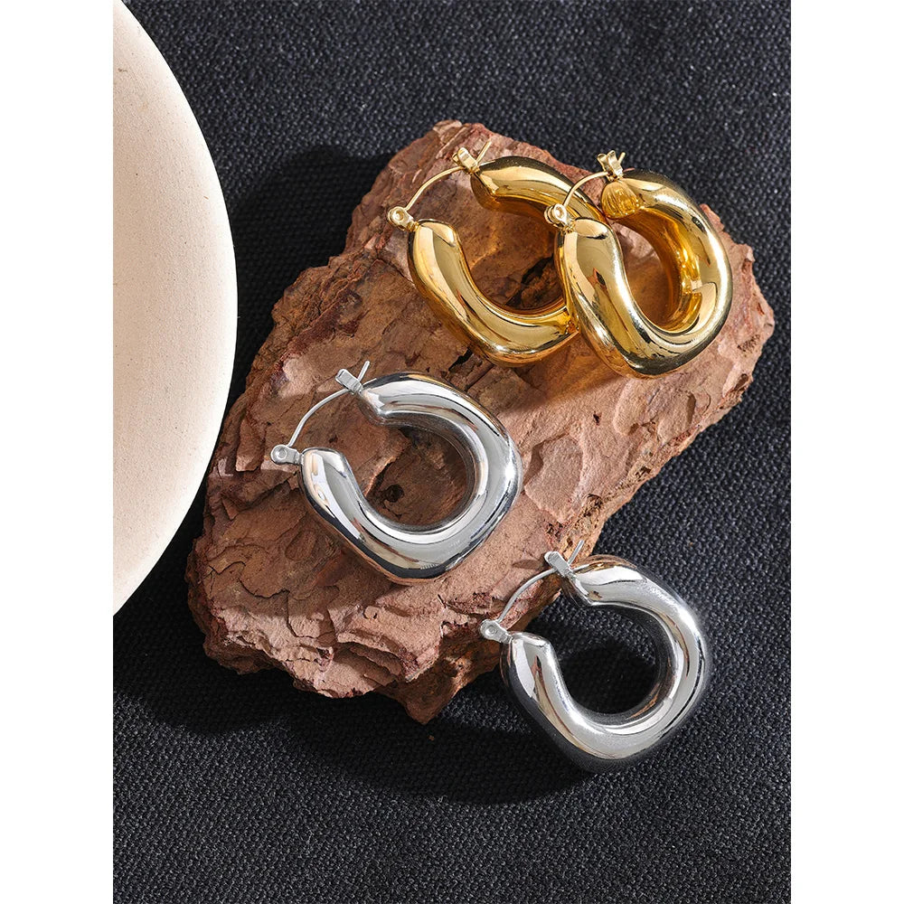 Brinco em Ouro 18k Argola Espessa Minimalista