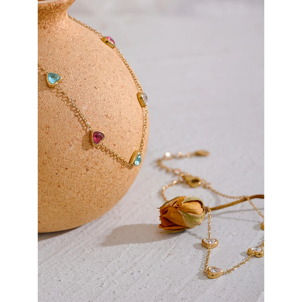 Pulseiras Múltiplos Corações em Zircônia e Ouro 18k