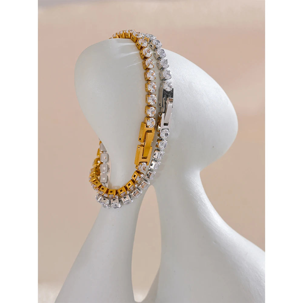 Pulseira Cravejada de Zirconias Circulares