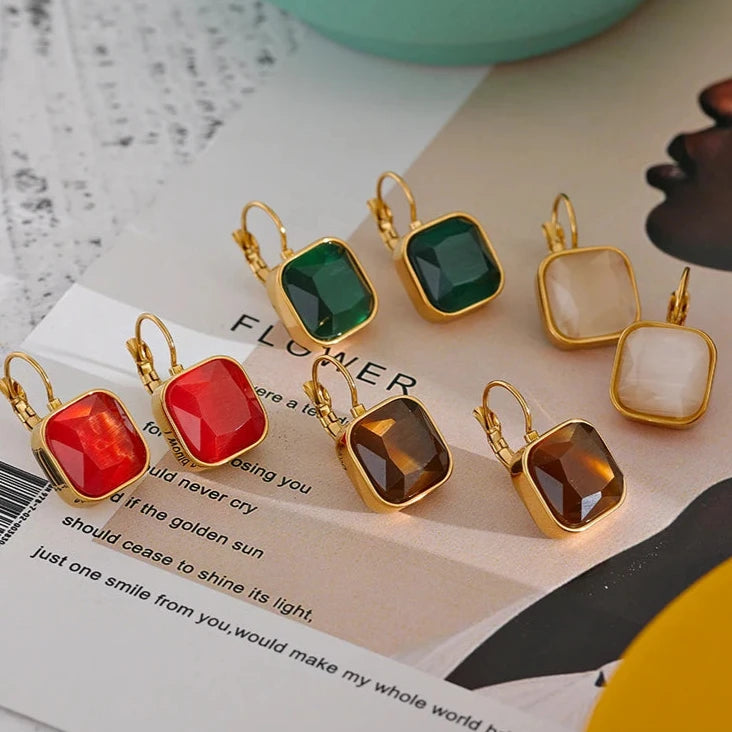 Brinco em Ouro 18k Opala Quadrada