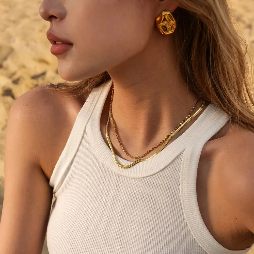 Brinco em Ouro 18k Oval Textura Orgânica