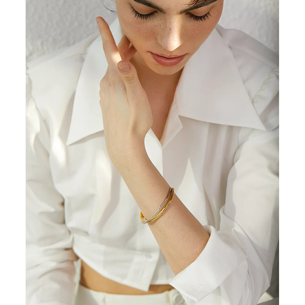 Bracelete Duplo Cruzado Minimalista