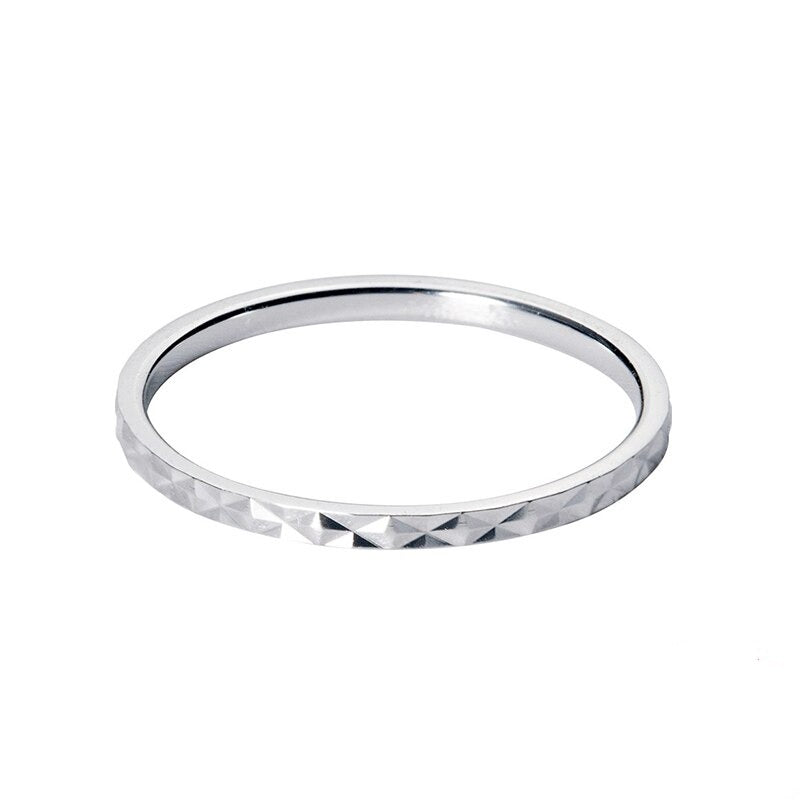 Anel Entalhe Mosaico Delicado em Prata 925