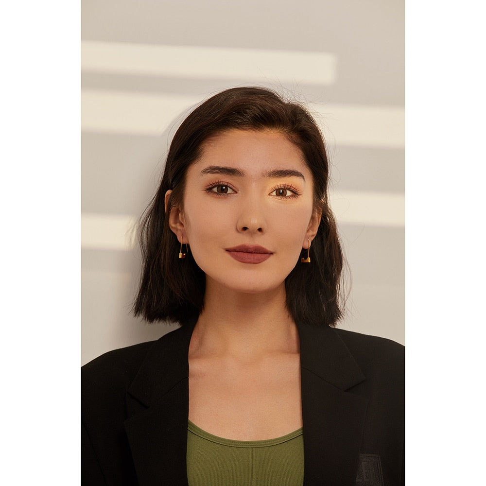 Brinco Cadeado em Ouro