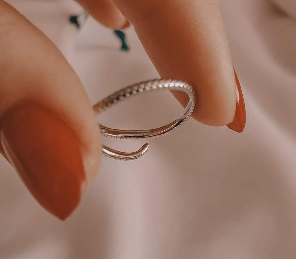 Anel Serpente Ajustável em Prata 925