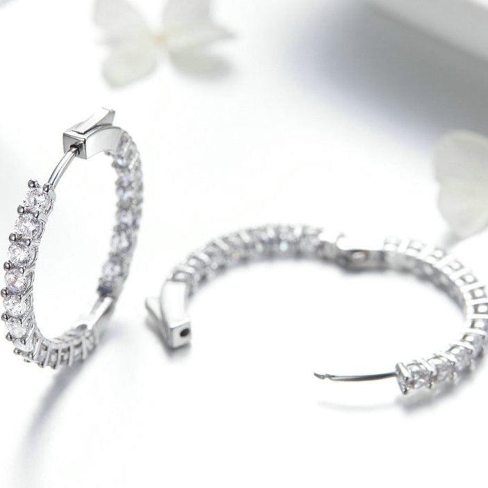 Brinco Argola Clássica Cravejada Zircônia em Prata 925