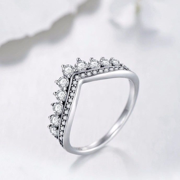 Anel Coroa Clássica em Prata 925