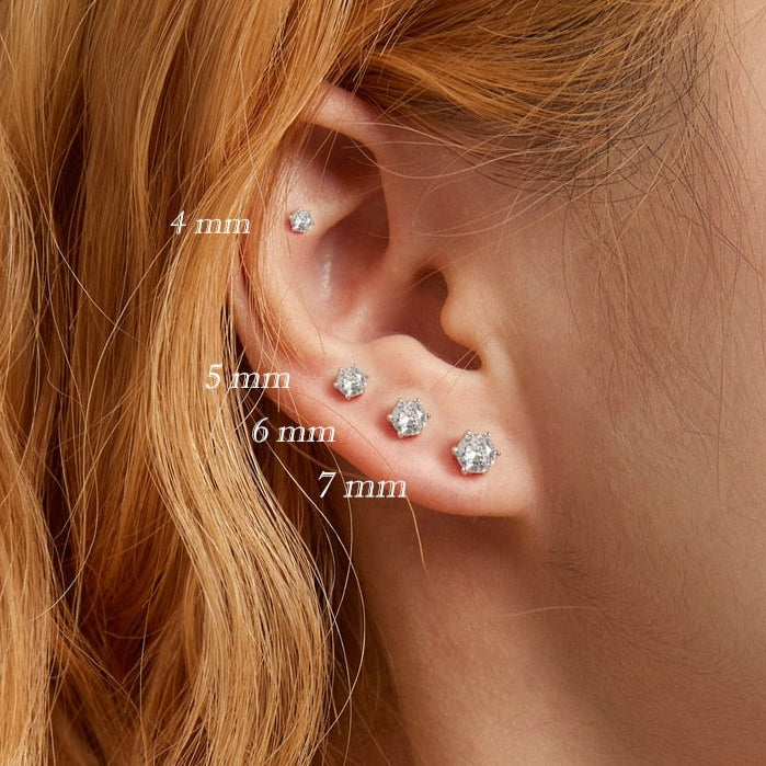 Brinco Ponto de Luz 6 Pinos em Prata 925