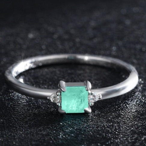 Anel Turmalina Paraíba Quadrada em Prata 925