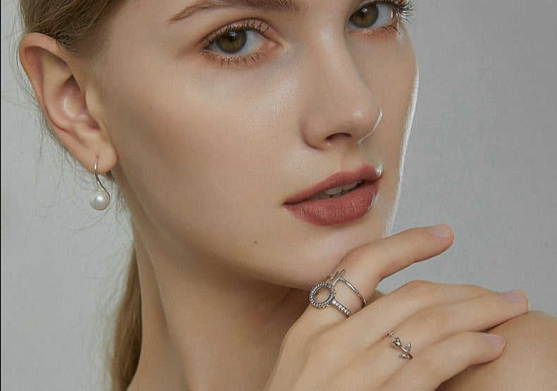 Anel Circle Cravejado em Prata 925