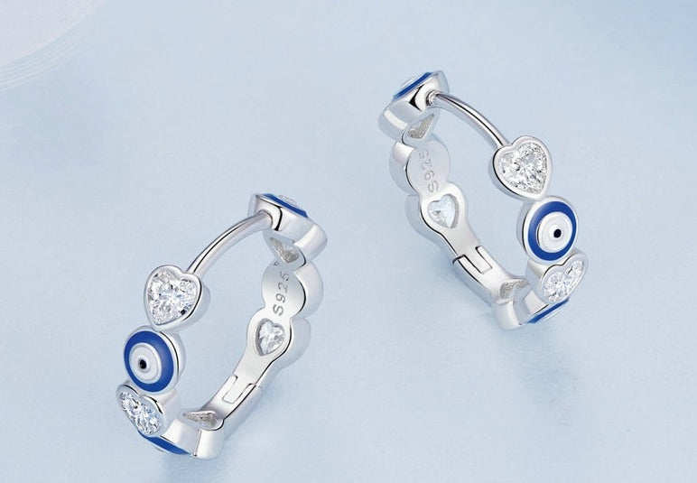 Brinco Coração Olho Grego em Prata 925