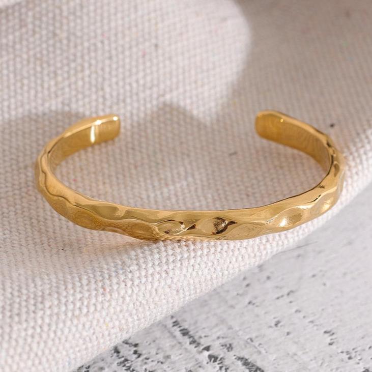 Pulseira Minimalista Rústica Vertti