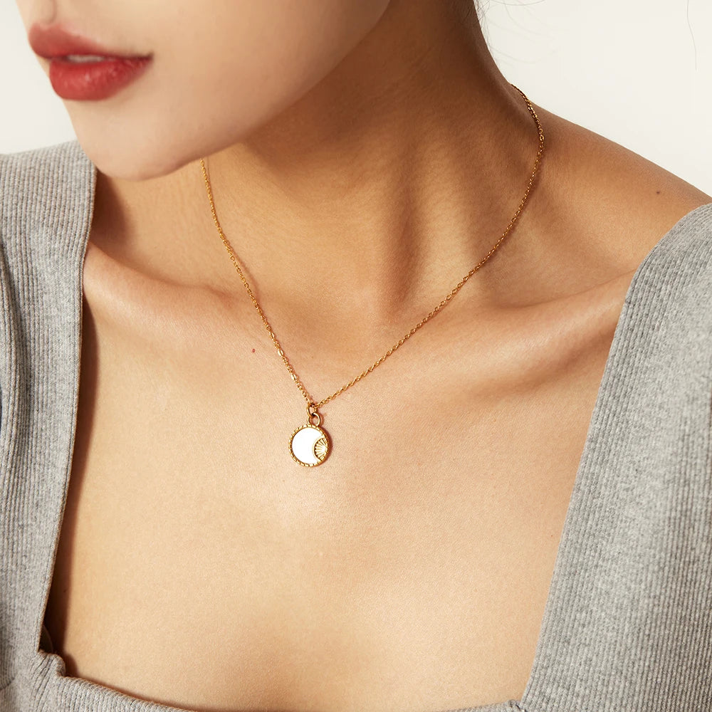 Colares Astros Celestes Ouro 18k