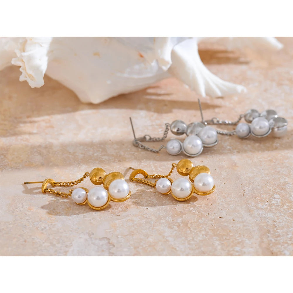 Brinco em Ouro 18k Pérolas Torcidas
