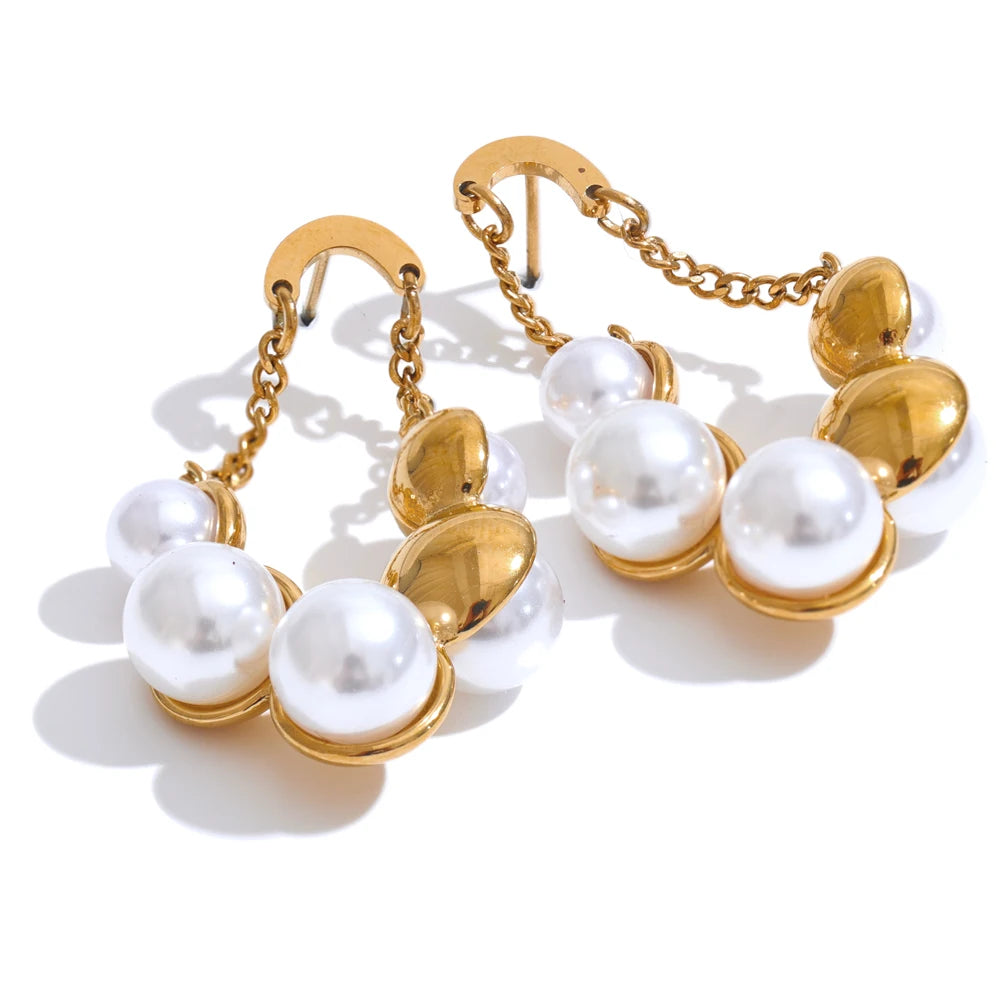 Brinco em Ouro 18k Pérolas Torcidas