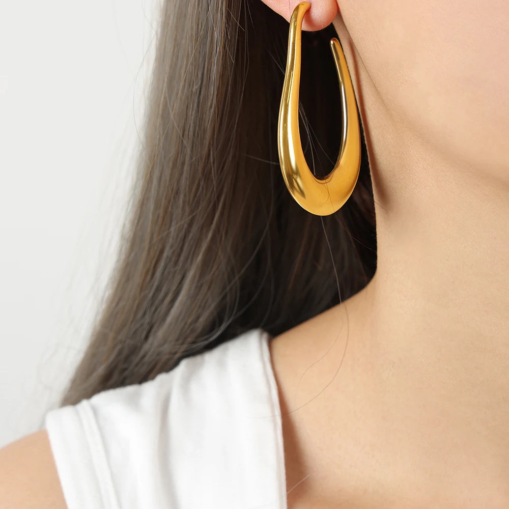 Brinco em Ouro 18k Argola Orgânica