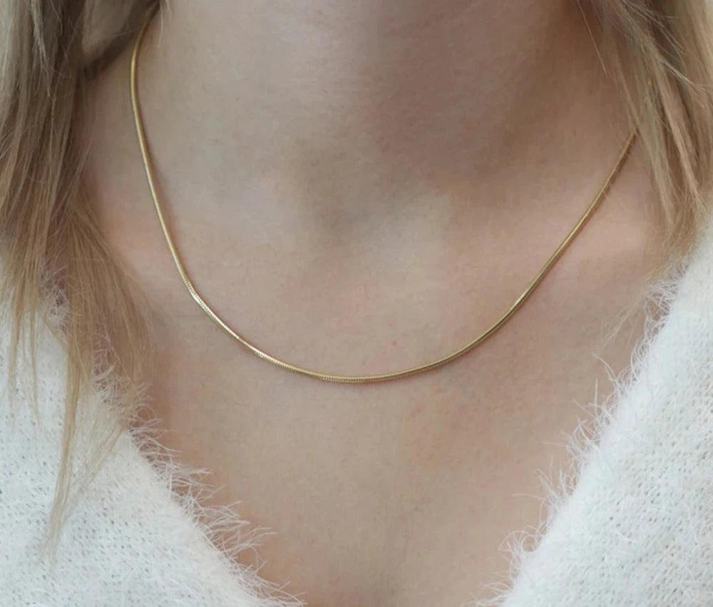 Colar Choker Minimalista Corrente Esférica