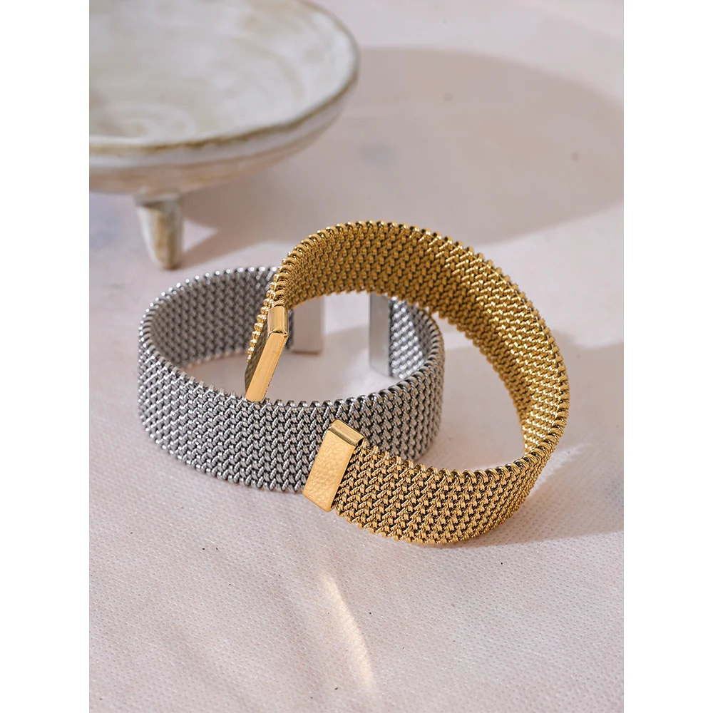Pulseira Larga Textura Elegante