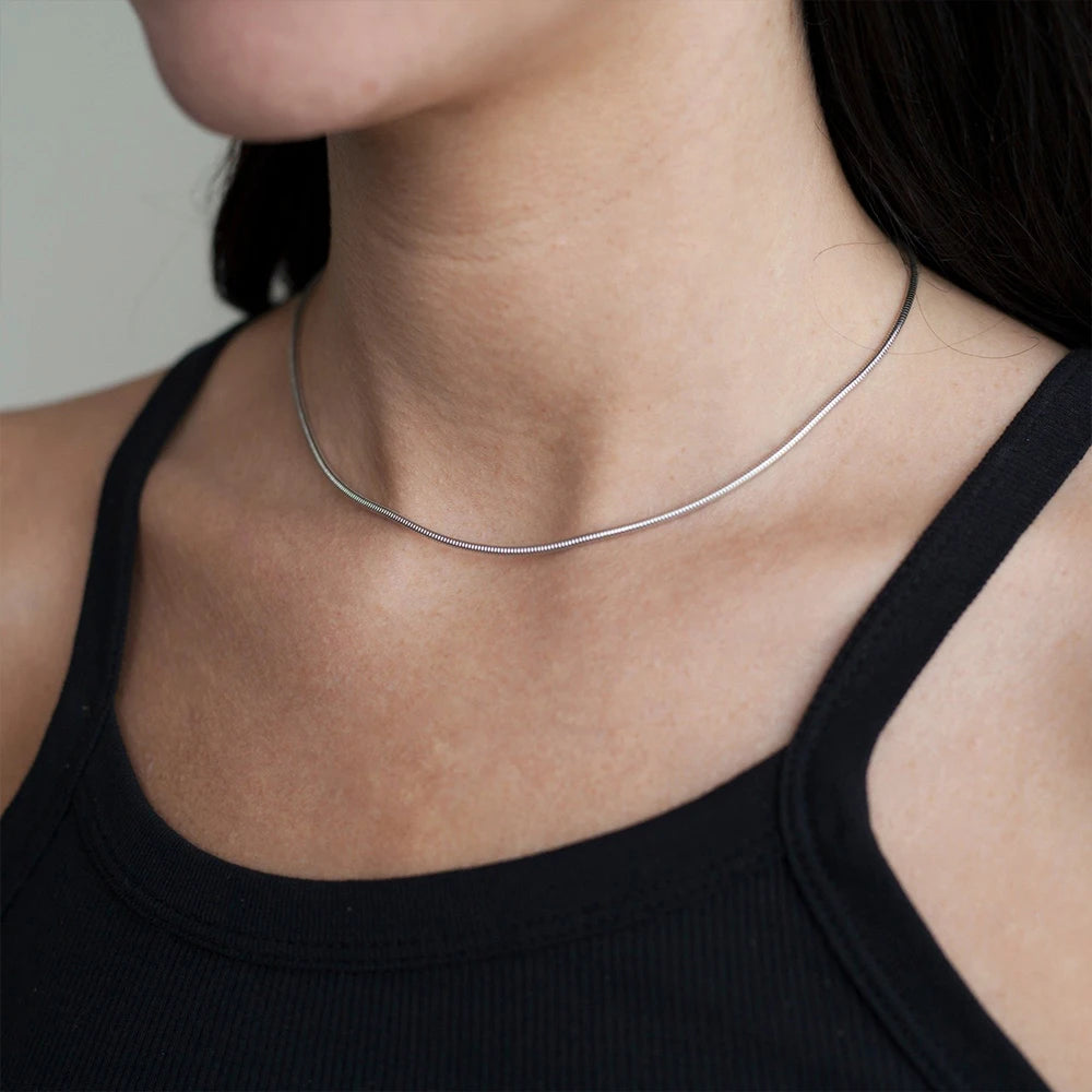 Colar Choker Minimalista Corrente Esférica