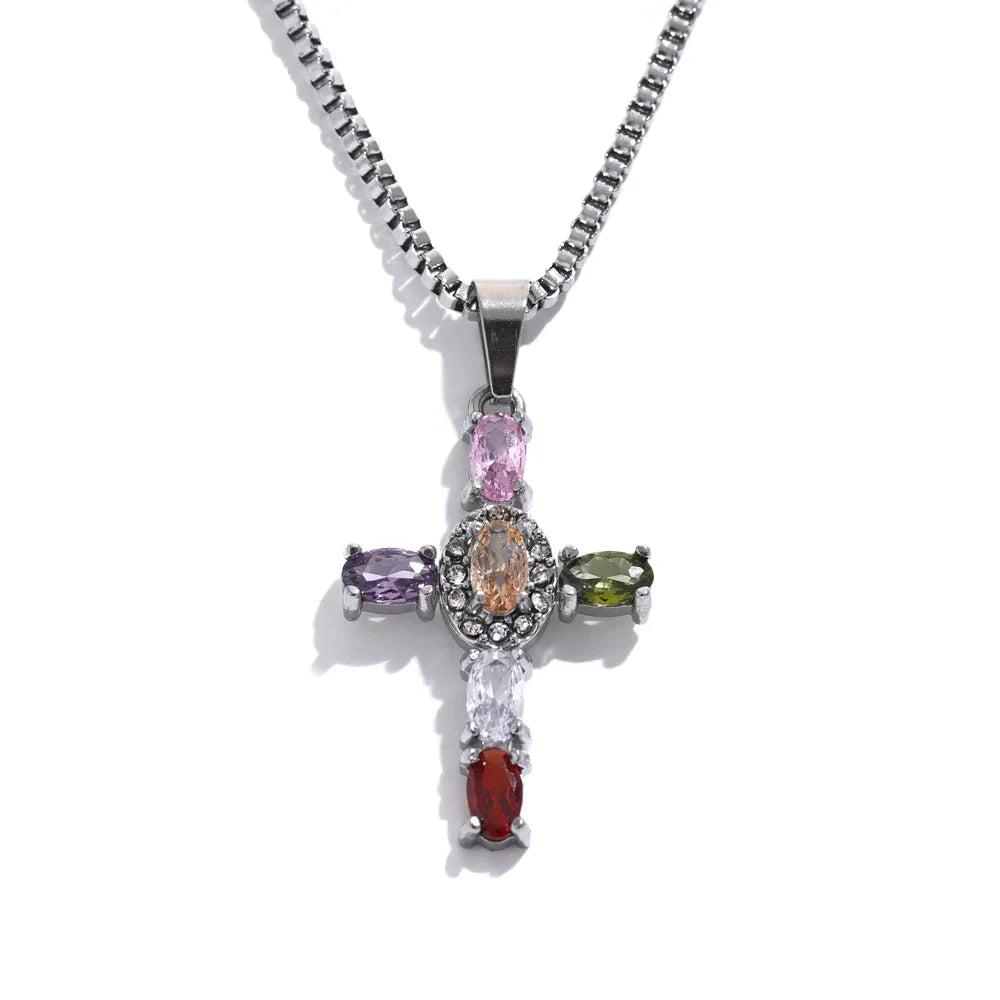 Colar Cruz Delicada Com Zircônia