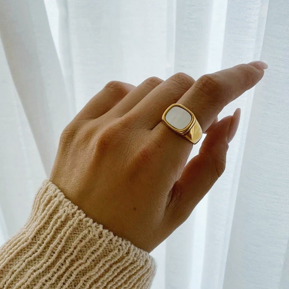 Anel Vintage Shell