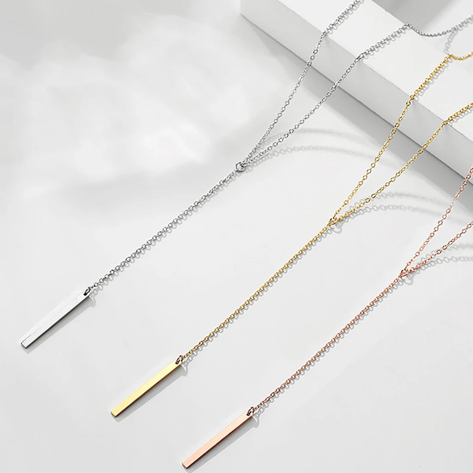 Colar Pendente Minimalista Retângulo